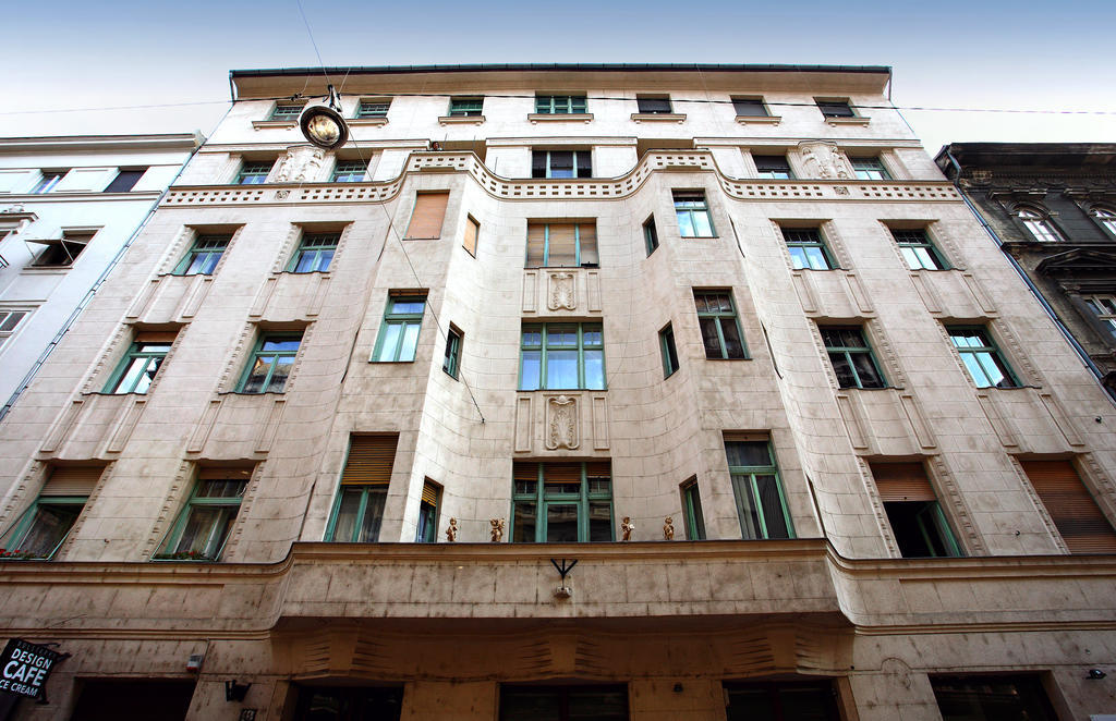 Gateway Budapest City Center Rum bild